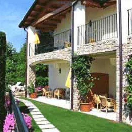 Villa Giada Тори дел Бенако Екстериор снимка