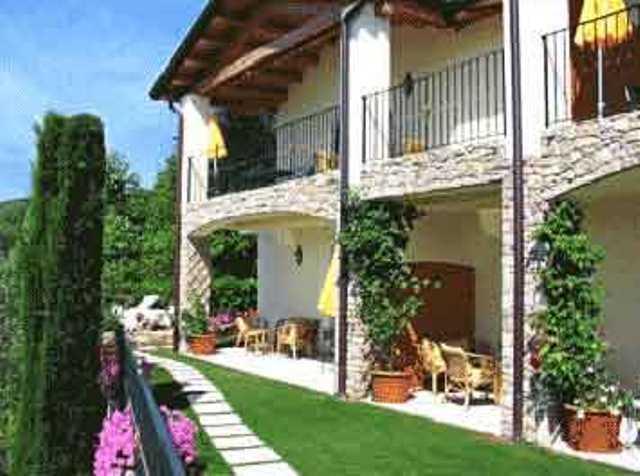 Villa Giada Тори дел Бенако Екстериор снимка